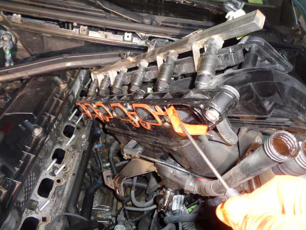 See P0936 in engine